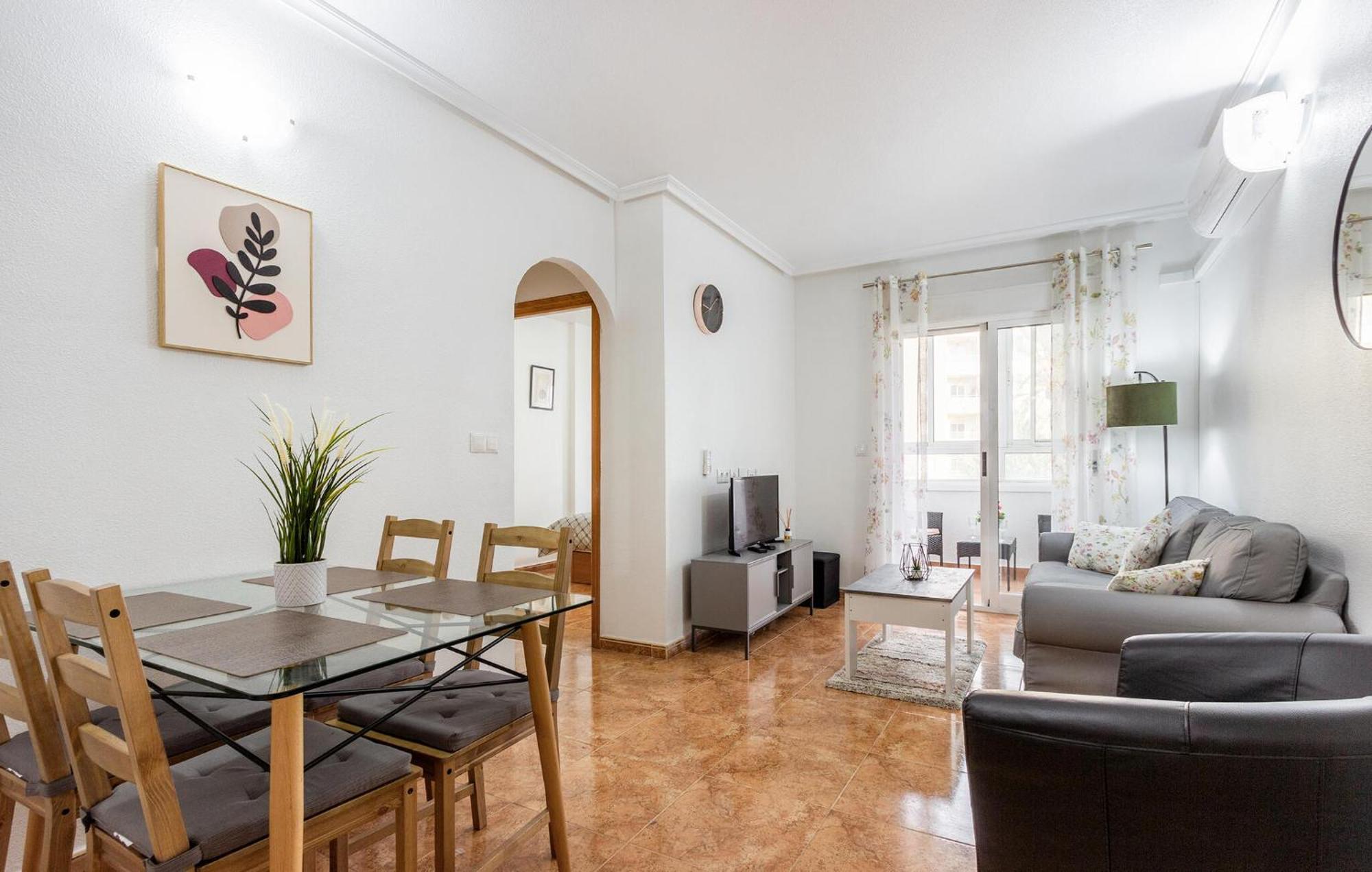 Amazing Apartment In Torrevieja With Kitchen Exterior photo