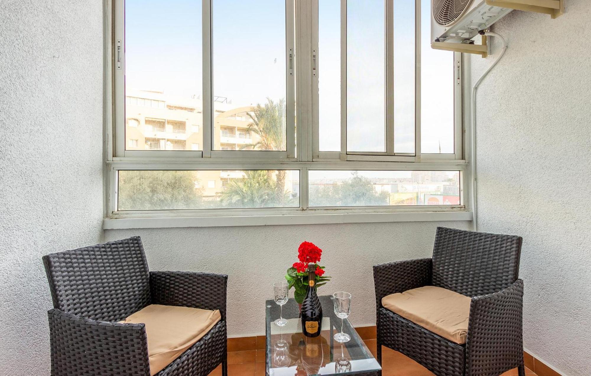 Amazing Apartment In Torrevieja With Kitchen Exterior photo