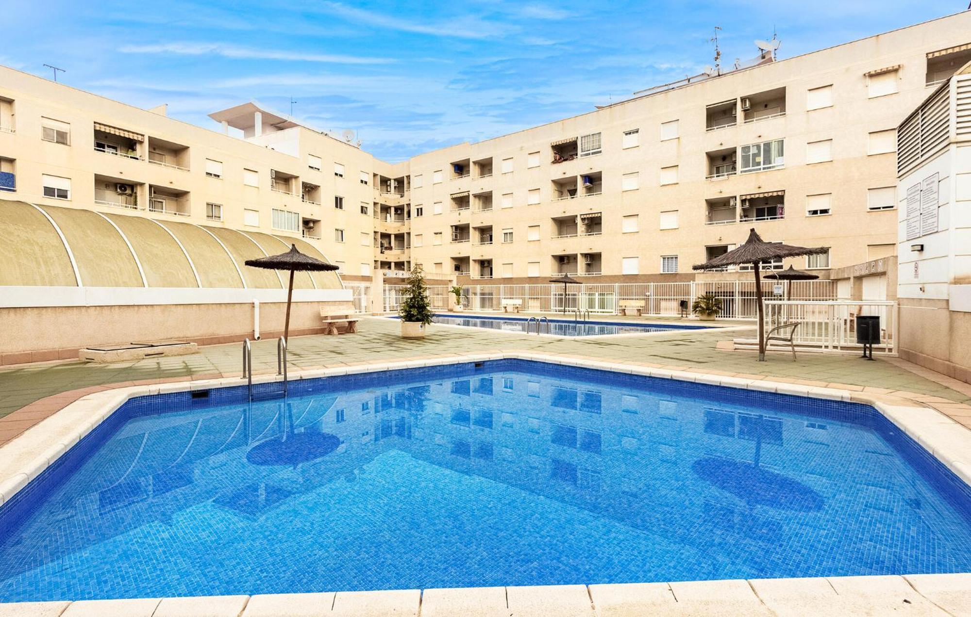 Amazing Apartment In Torrevieja With Kitchen Exterior photo